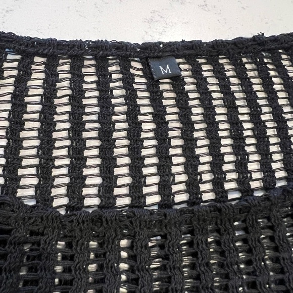 EUC Black Long Sleeve Beach Swim Suit Crochet Knit Sheer Cover-Up Dress Size Med - Picture 4 of 7